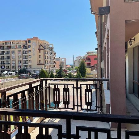 Lovely Studio In A Complex With A Pool By Flat Mаnаger Свети-Влас Экстерьер фото